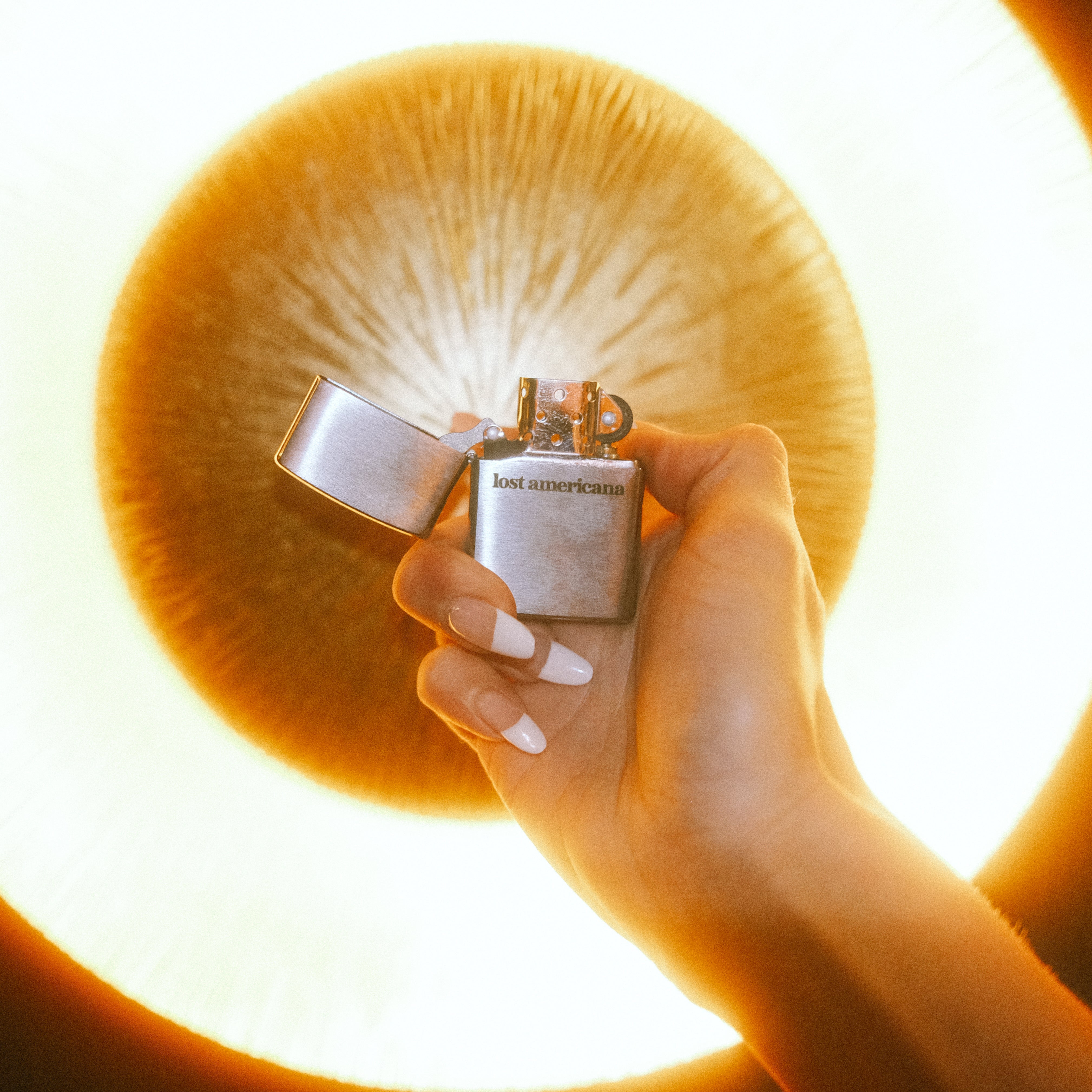 Machine Gun Kelly - lost americana lighter