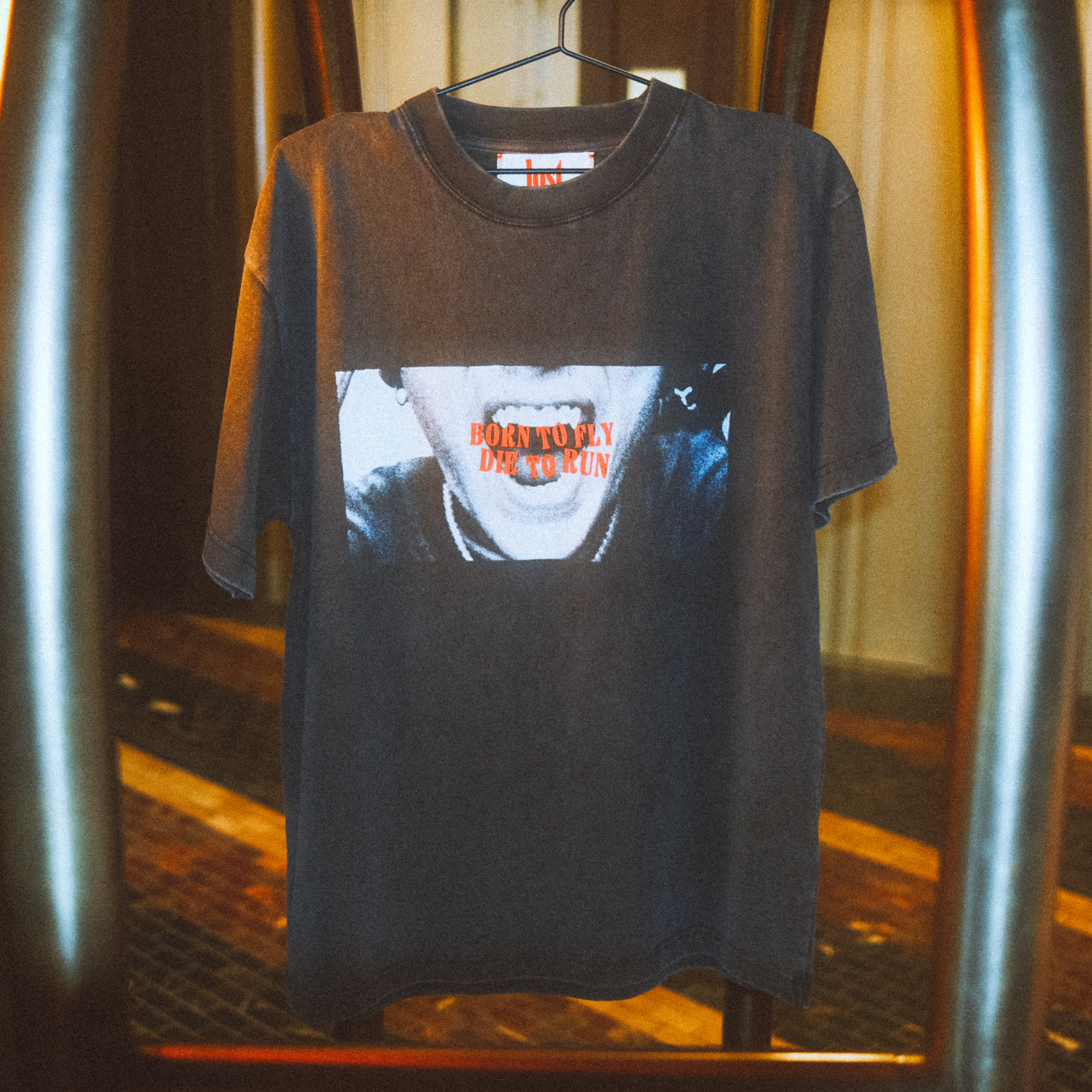 Machine Gun Kelly - fang tee